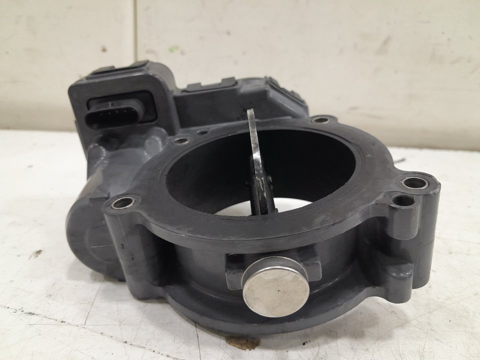 Caja mariposa mercedes-benz clase c c 200 d (205.007)