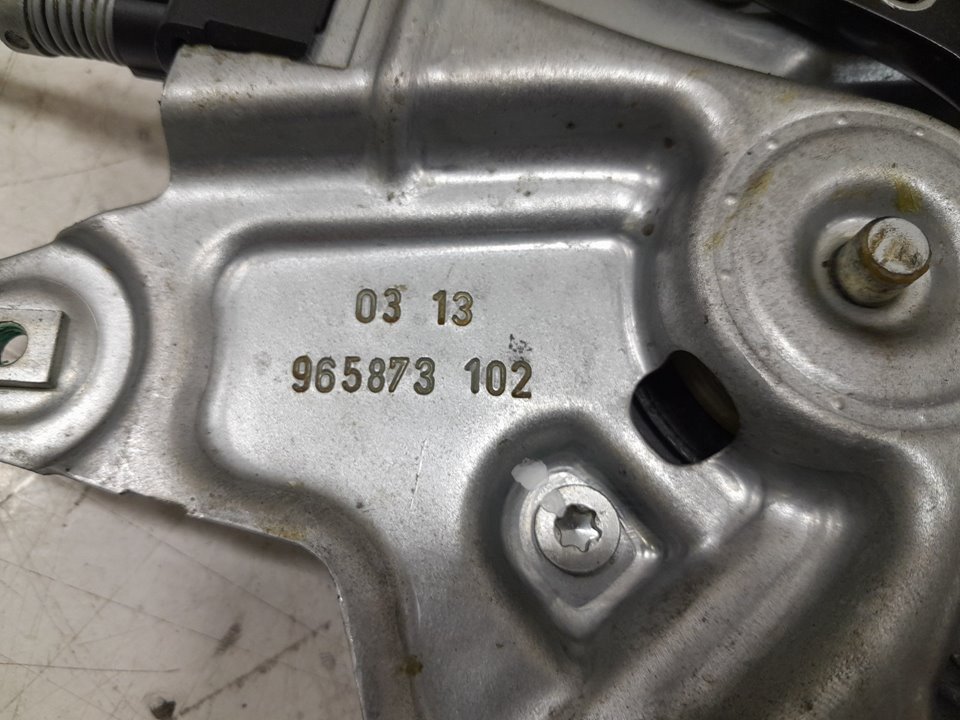 Elevalunas delantero derecho opel insignia a 2.0 cdti (68)