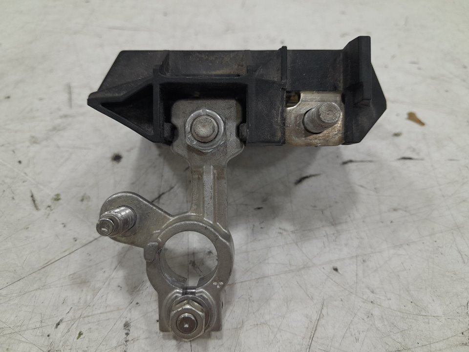Borna positiva mercedes-benz clase c c 200 d (205.007)