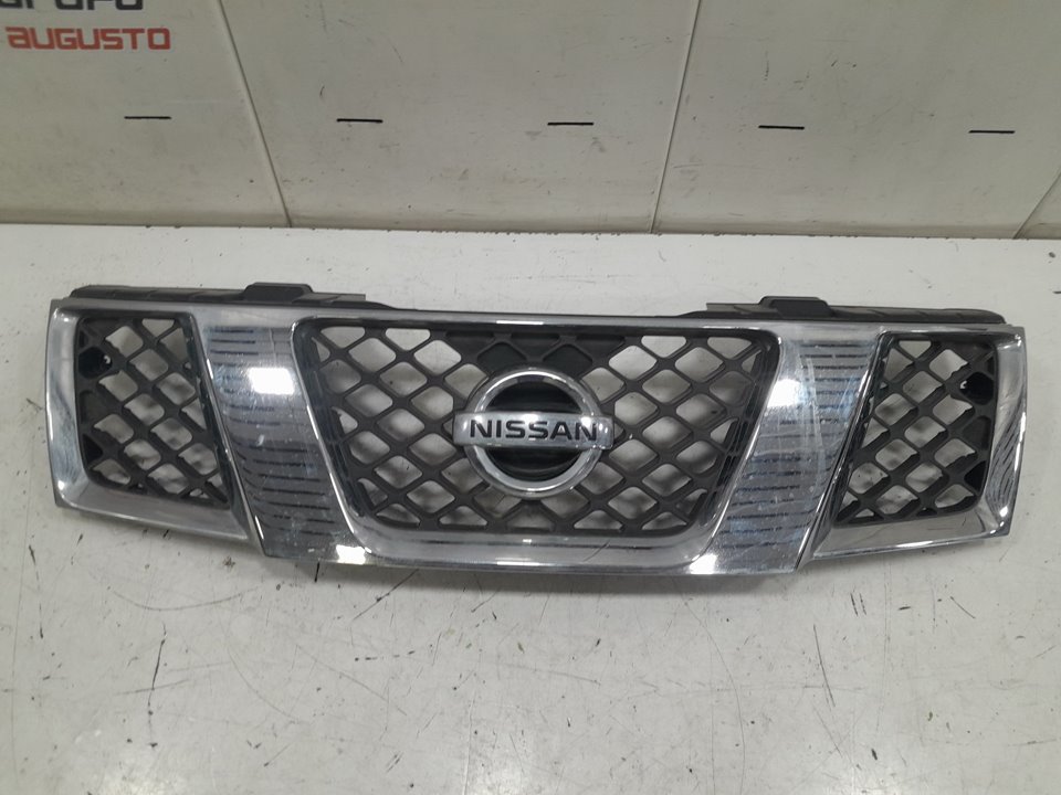 Calandra nissan pathfinder iii 2.5 dci 4wd