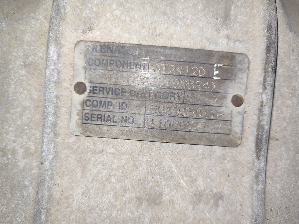 Caja cambios renault  magnum ab 2005 cabina adel.tractor semirr. gv     4x2    4xx.18 gran espacio      04.05 - 12.06 no identif