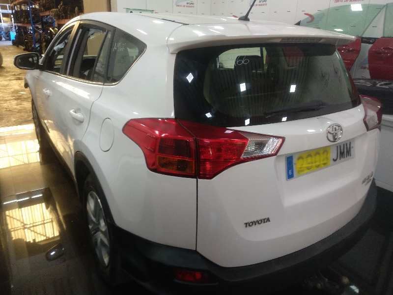 Trasera completa toyota rav 4 active      01.1