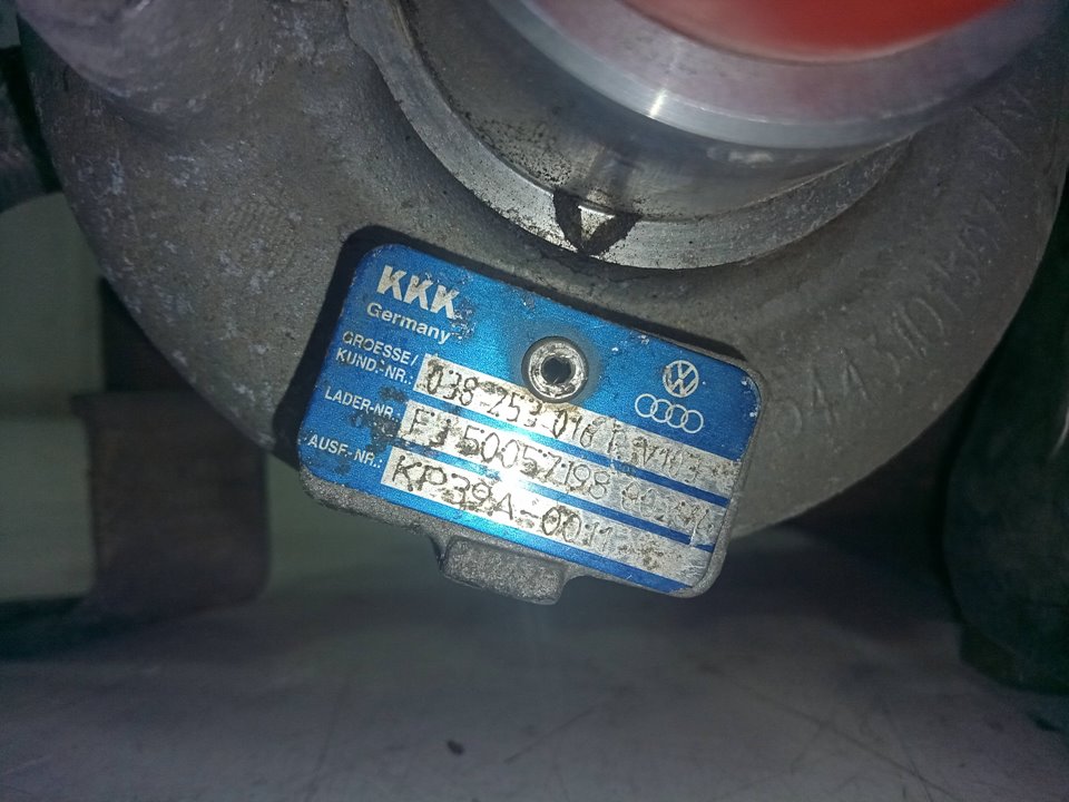 Turbo volkswagen golf v berlina (1k1
