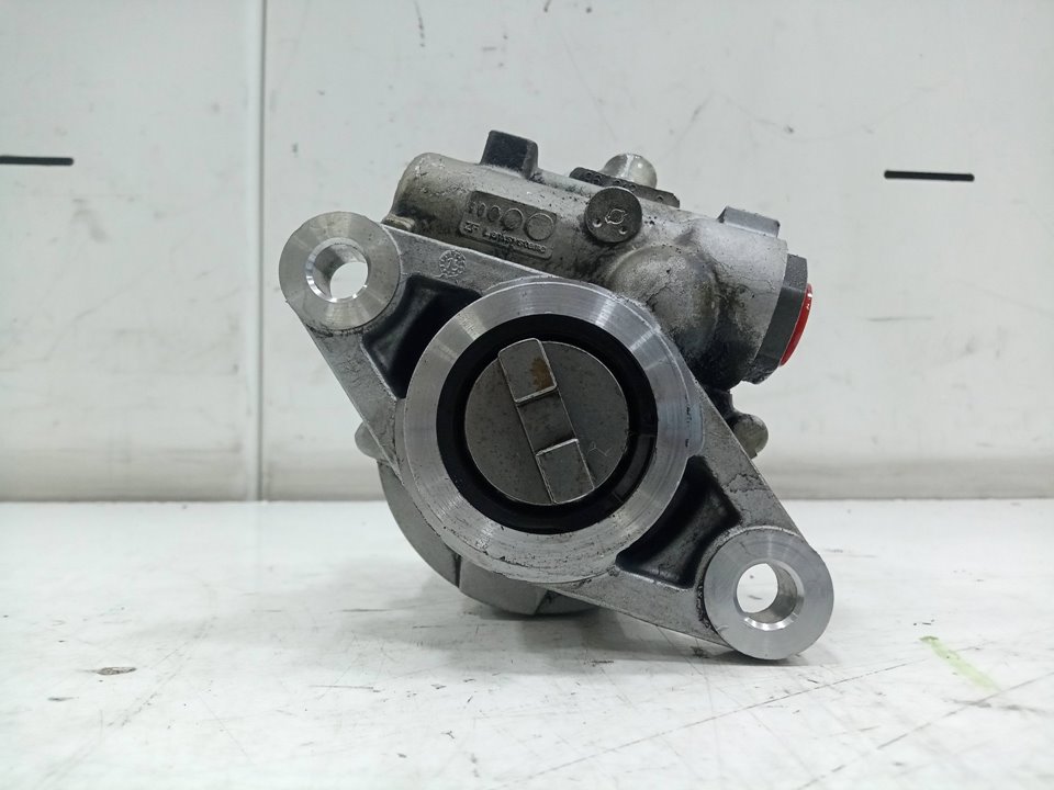 Bomba direccion fuso canter 3s13      01.13 