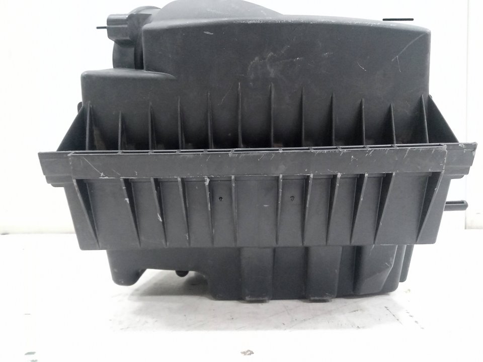 Caja filtro aire master bus l3h2 38t      02.
