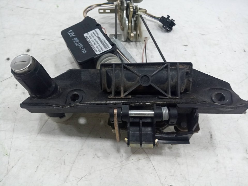 Cerradura maletero / porton vito   combi   (bm 638)