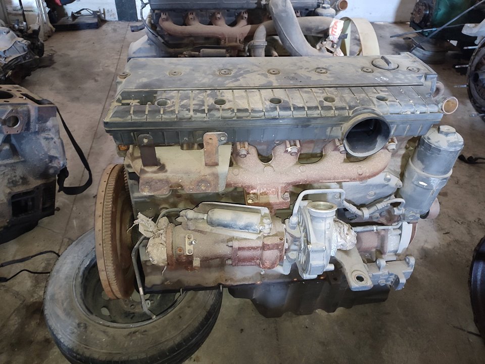Motor completo mercedes-benz mercedes atego 6-cil. 4x4 bm 97026 1328  (4x4)  om 906 la l (largo)      09.97 - ... no identificad