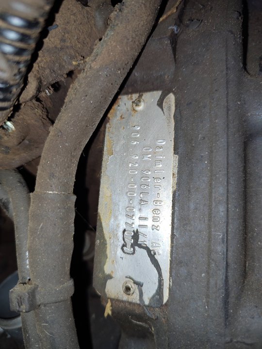 Motor completo mercedes-benz mercedes atego 2-ejes 18 t bm 95024       0.97 - 0.04 no identificado