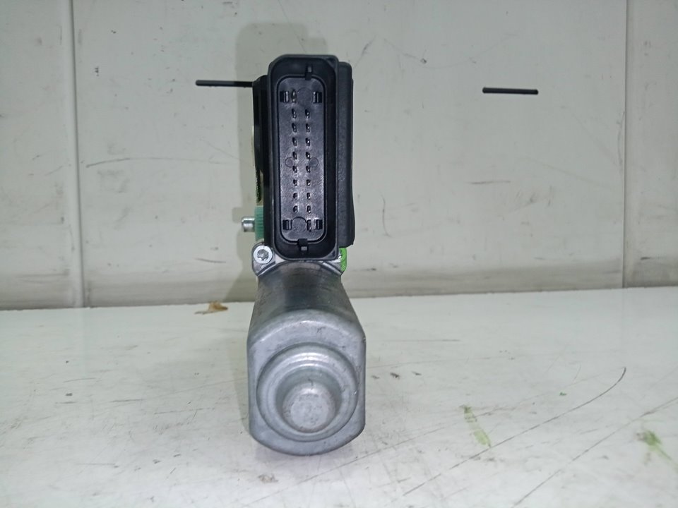 Motor elevalunas trasero derecho skoda octavia ii 1.9 tdi