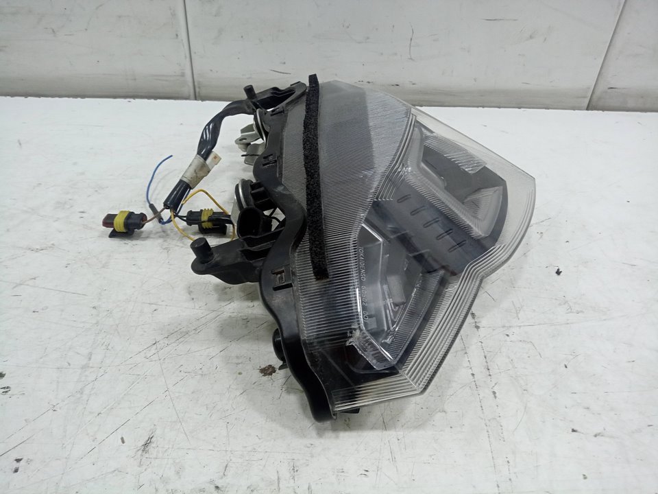 Piloto trasero yamaha rp28 fjr1300      01.1