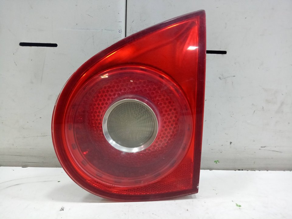 Piloto interior trasero derecho volkswagen golf v 