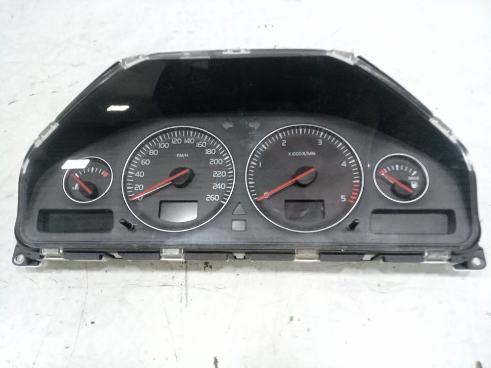 Cuadro instrumentos volvo s60 i 2.4 d5