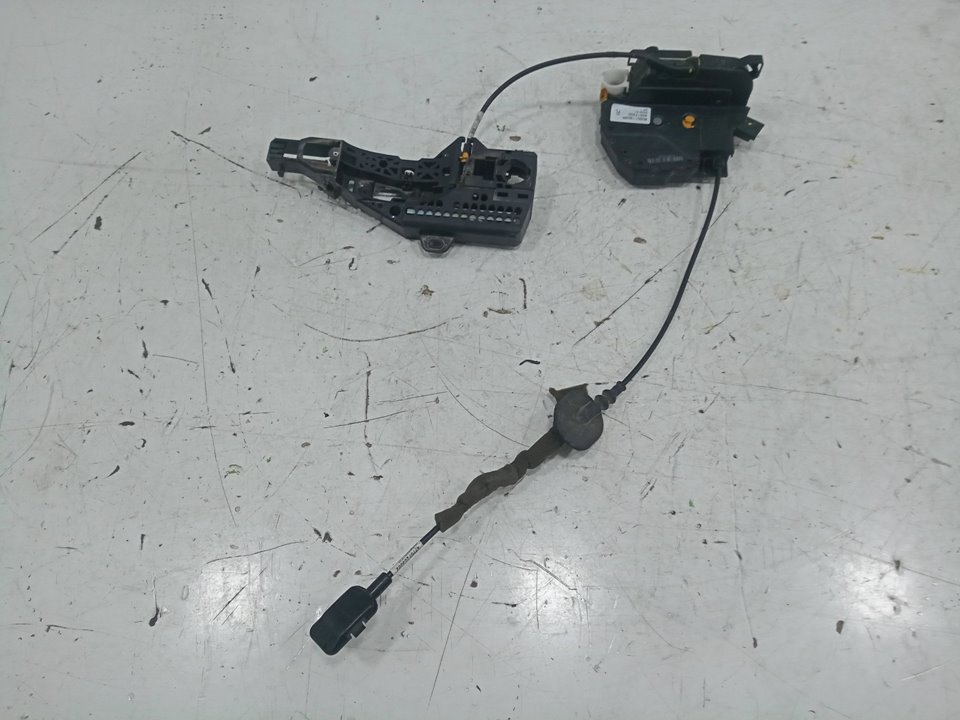 Cerradura puerta delantera izquierda renault clio iv 1.2 16v
