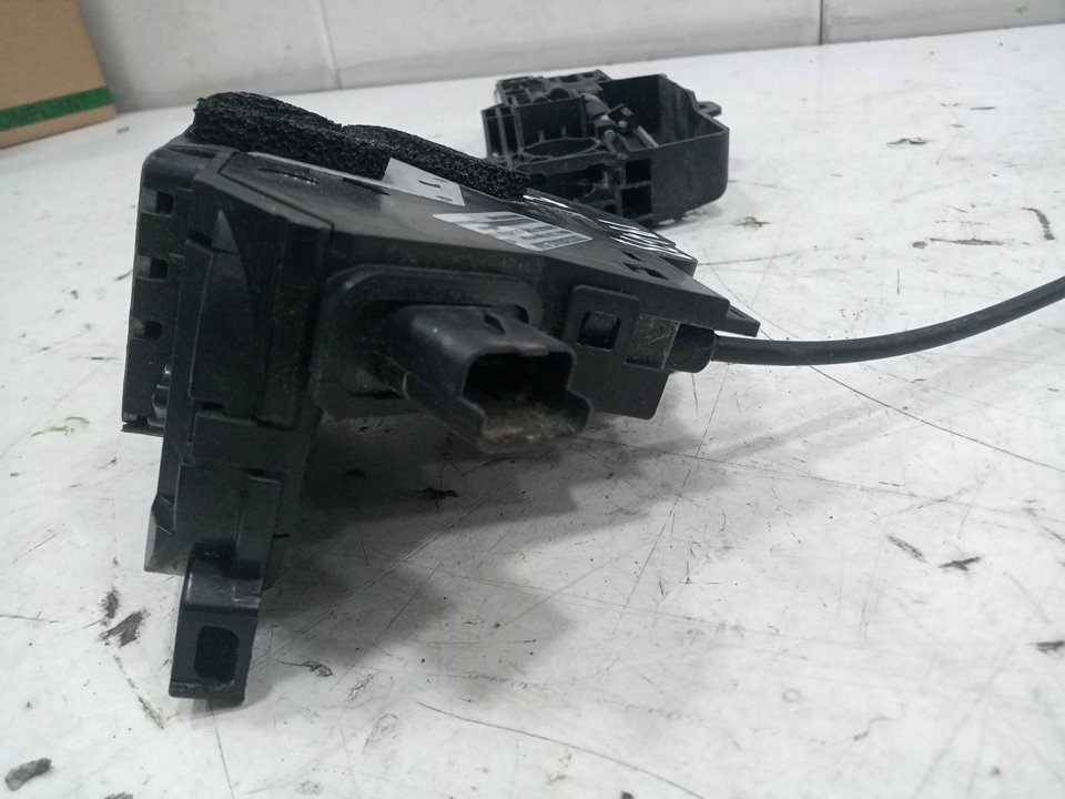 Cerradura puerta delantera izquierda renault clio iv 1.2 16v