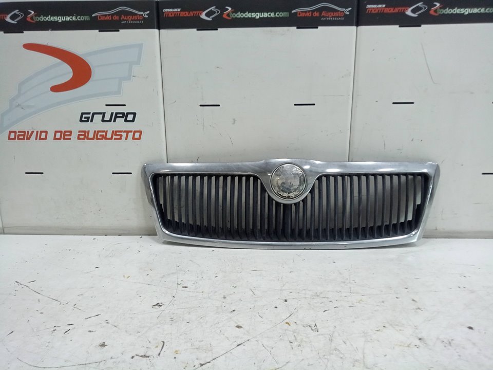 Rejilla delantera skoda octavia ii 1.9 tdi