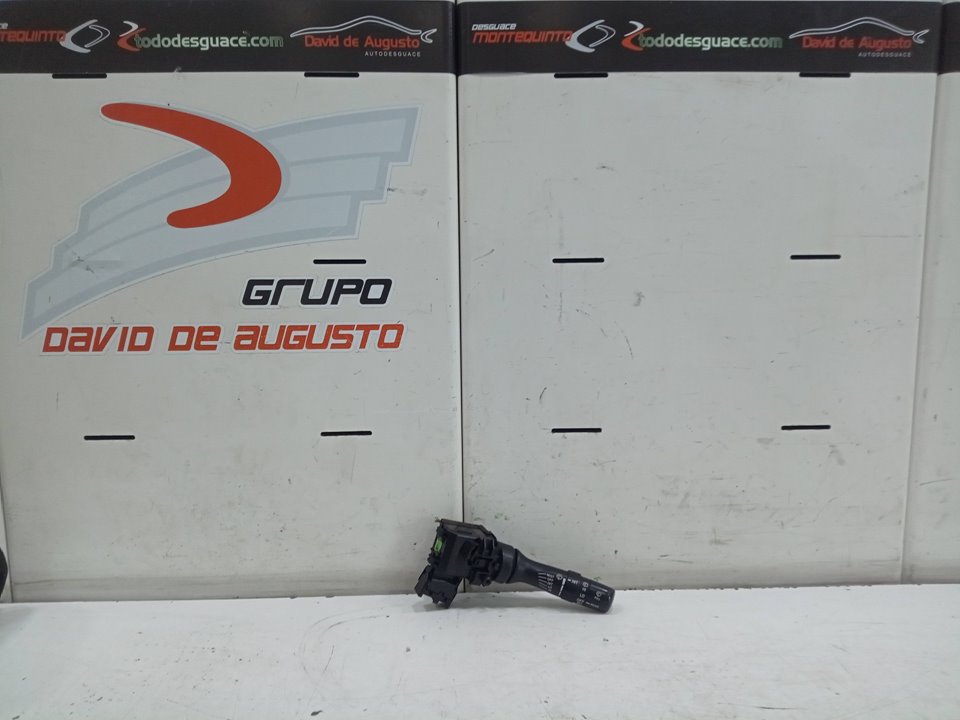 Mando limpia toyota rav 4 iii 2.2 d 4wd (ala30_)