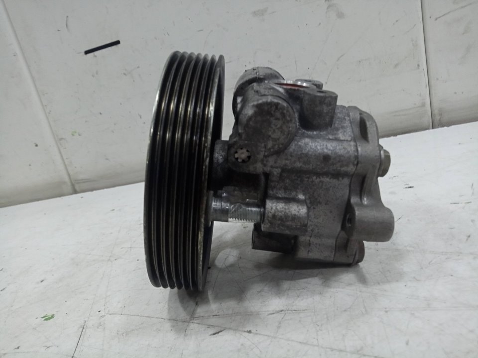 Bomba direccion ford fiesta v 1.4 tdci