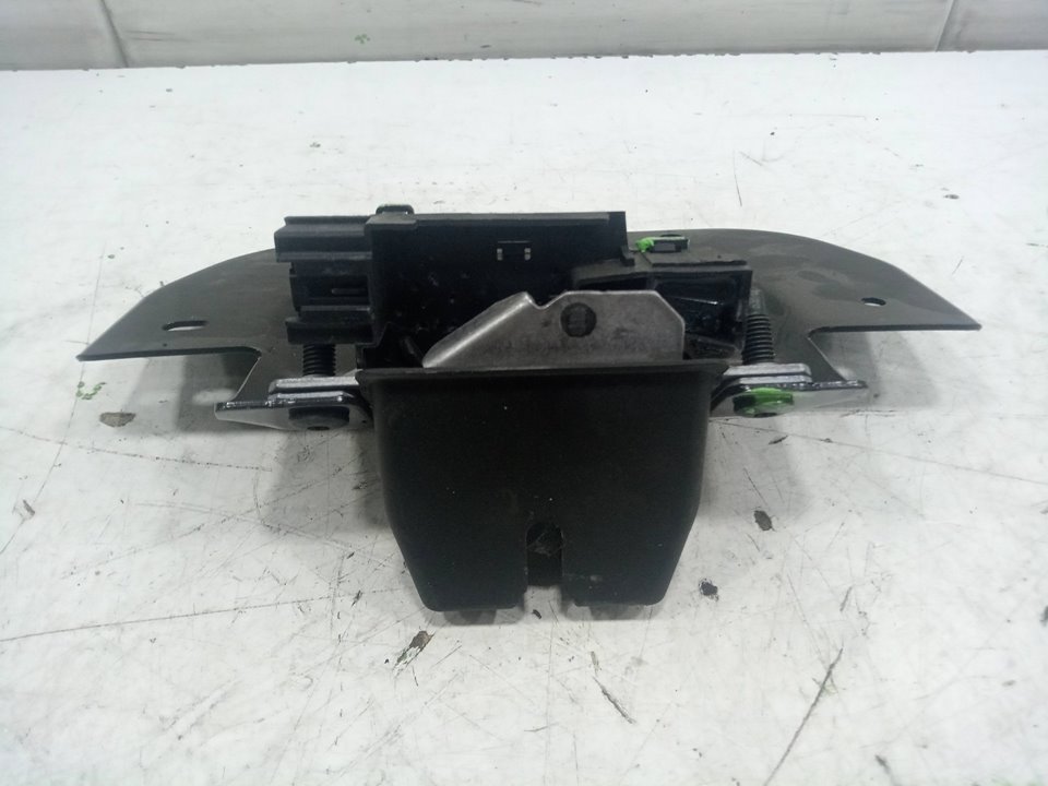 Cerradura maletero / porton ford tourneo connect  grand tourneo connect kombi 1.5 tdci