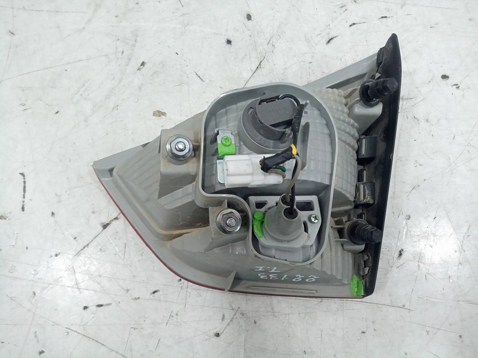Piloto interior trasero izquierdo hyundai ix35 1.7 crdi