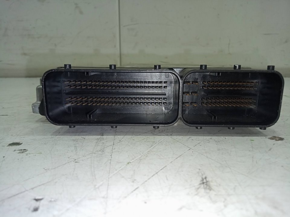 Centralita motor uce bmw 5 touring 530 d