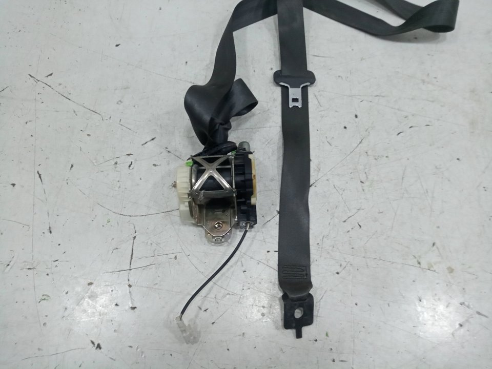 Cinturon seguridad trasero derecho renault clio iii 