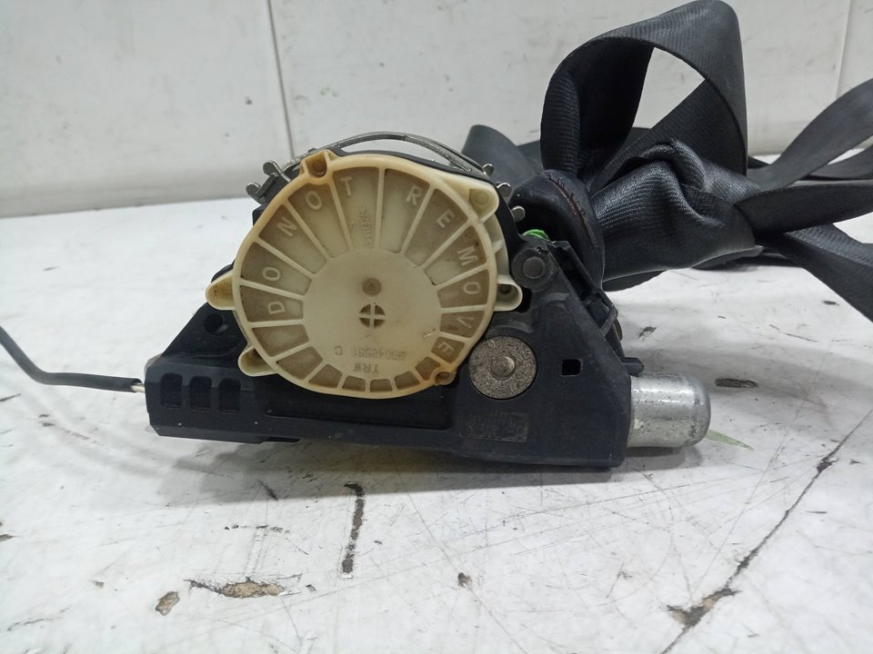 Cinturon seguridad trasero derecho renault clio iii 