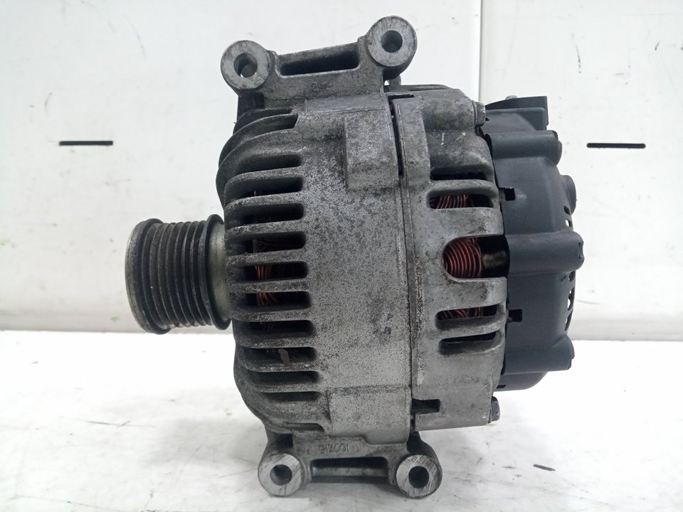 Alternador mercedes-benz clk 320 cdi (209.320)