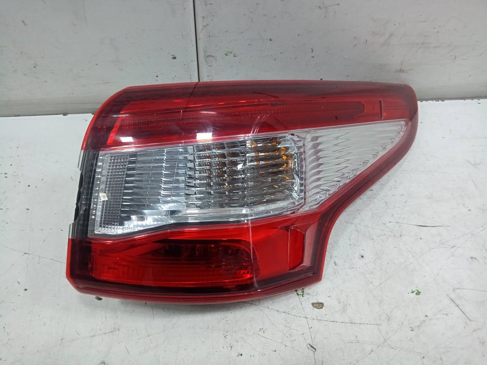 Piloto trasero derecho nissan qashqai ii todo terreno cerrada 1.5 dci