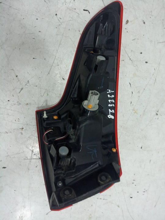 Piloto trasero derecho nissan qashqai ii todo terreno cerrada 1.5 dci