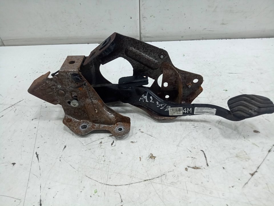 Pedal freno nissan qashqai ii todo terreno cerrada 1.5 dci