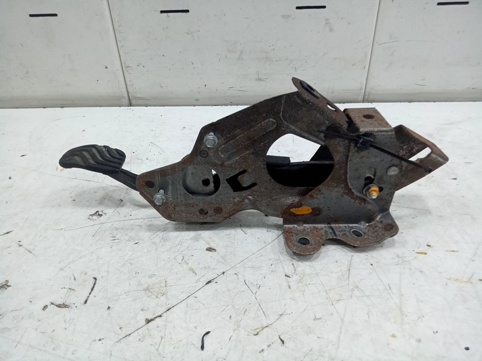 Pedal freno nissan qashqai ii todo terreno cerrada 1.5 dci