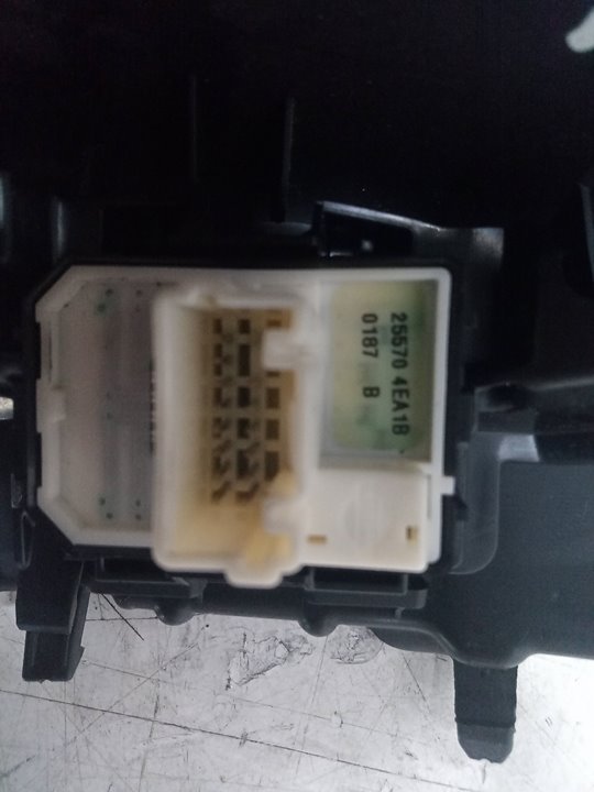 Mando retrovisor nissan qashqai ii todo terreno cerrada 1.5 dci