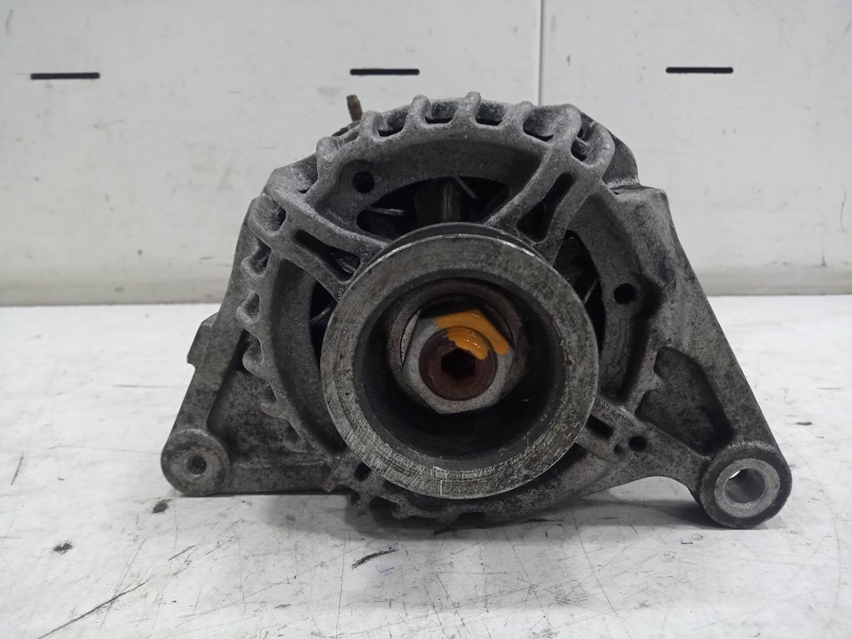 Alternador toyota avensis 1.8 (zzt251_)