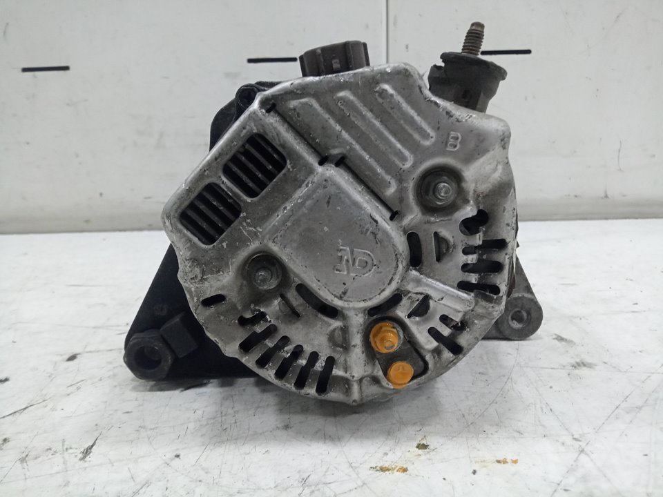 Alternador toyota avensis 1.8 (zzt251_)
