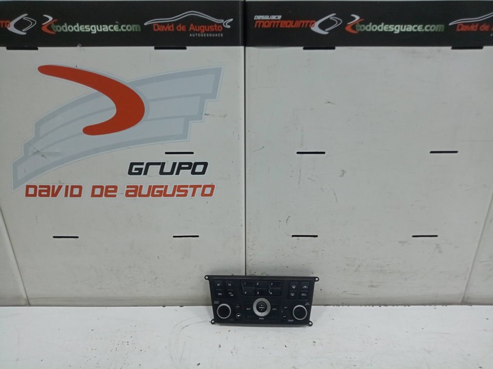 Mando radio nissan almera tino 2.2 dci