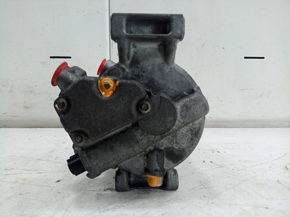 Compresor aire acondicionado toyota avensis ranchera familiar 2.0 d4d (adt270_)