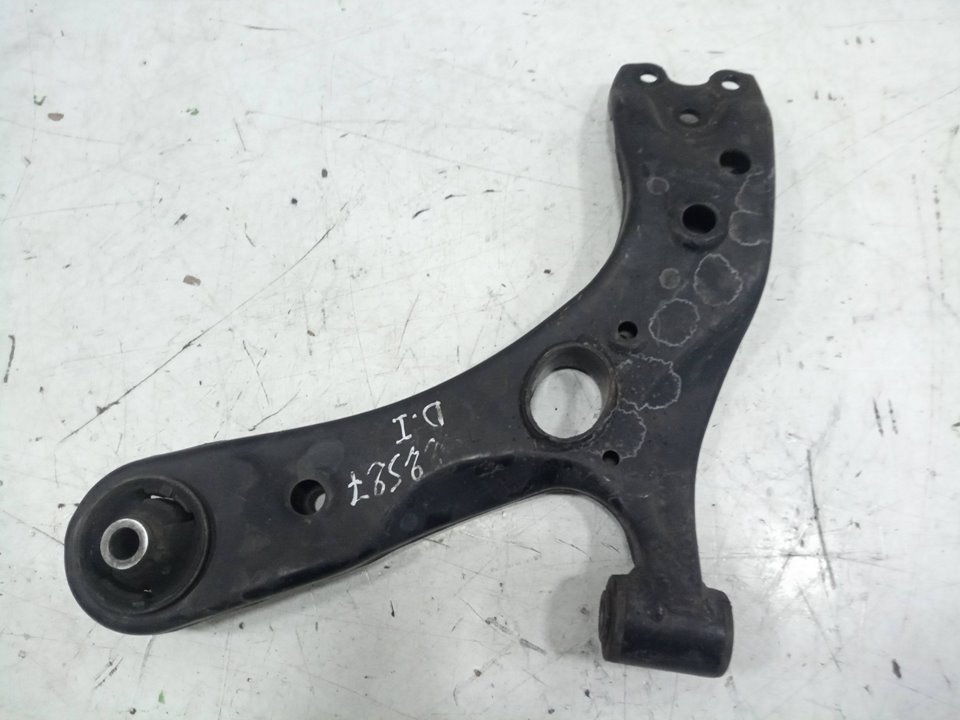 Brazo suspension inferior delantero izquierdo lexus ct 200h (zwa10_)