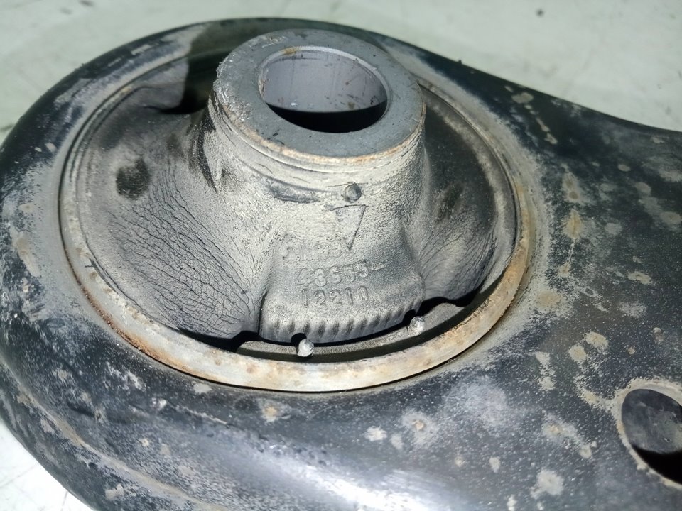 Brazo suspension inferior delantero izquierdo lexus ct 200h (zwa10_)