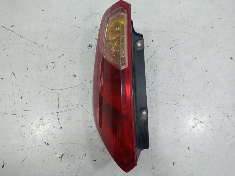 Piloto trasero izquierdo fiat grande punto 1.3 d multijet