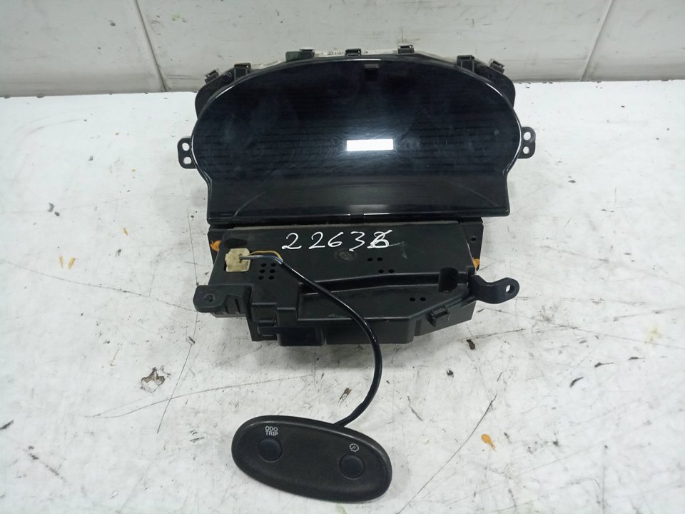 Cuadro instrumentos toyota yaris verso 1.3 (ncp20_ ncp22_)