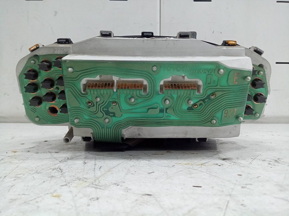 Cuadro instrumentos toyota yaris verso 1.3 (ncp20_ ncp22_)