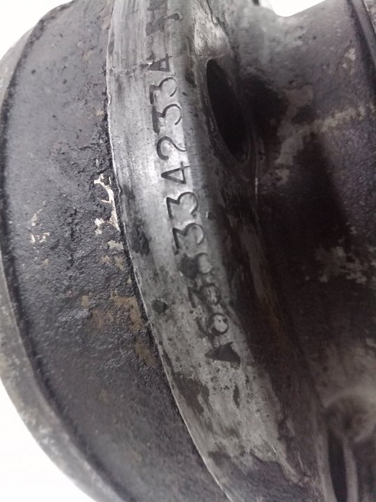 Transmision delantera izquierda 