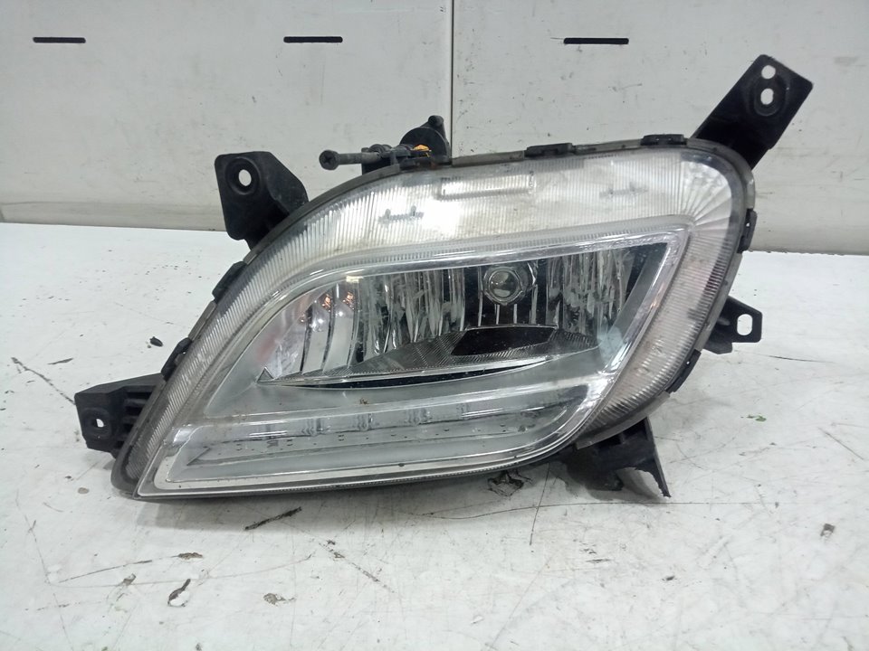 Faro antiniebla izquierdo kia niro 1.6 gdi hybrid