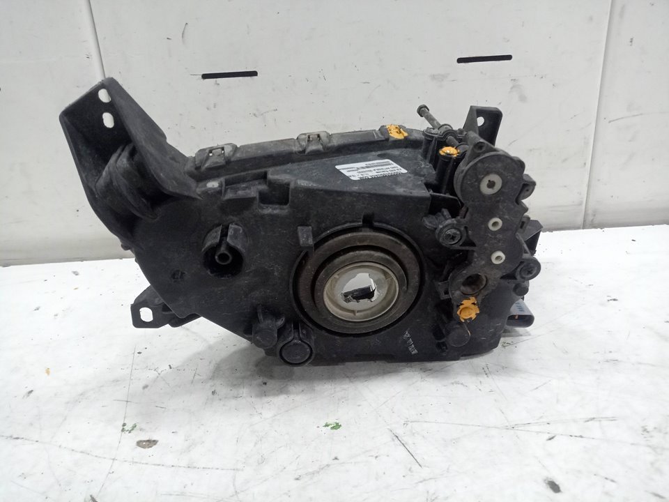 Faro antiniebla izquierdo kia niro 1.6 gdi hybrid