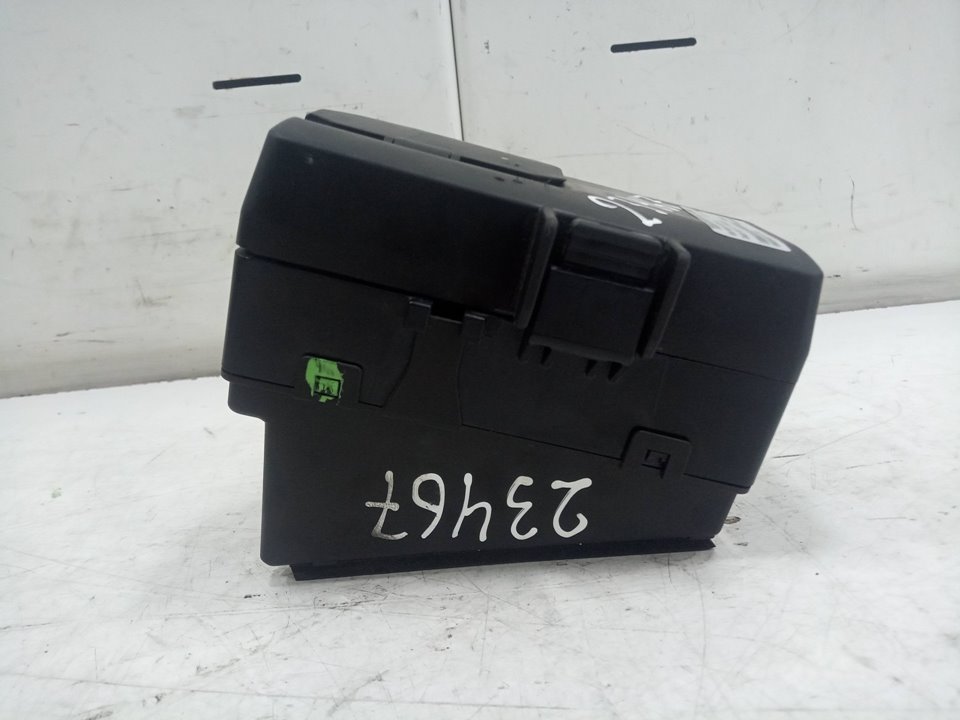 Caja reles / fusibles kia niro 1.6 gdi hybrid