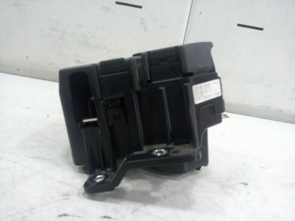 Caja reles / fusibles kia niro 1.6 gdi hybrid