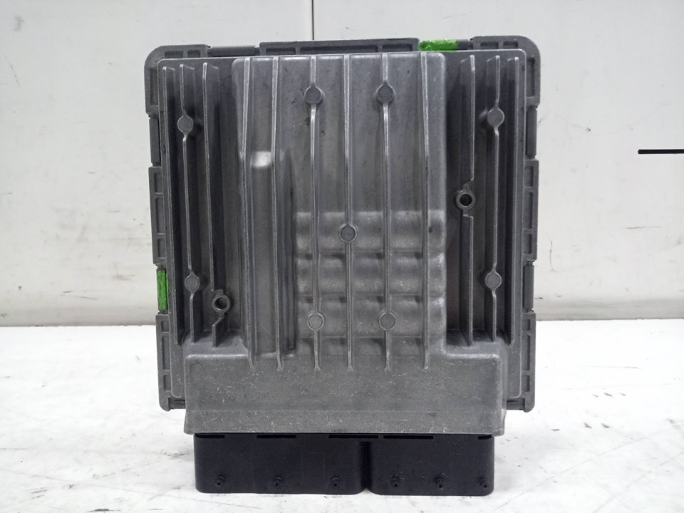 Centralita motor uce bmw 6 630 i