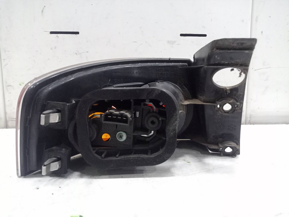Piloto trasero derecho seat ibiza iii 1.9 tdi