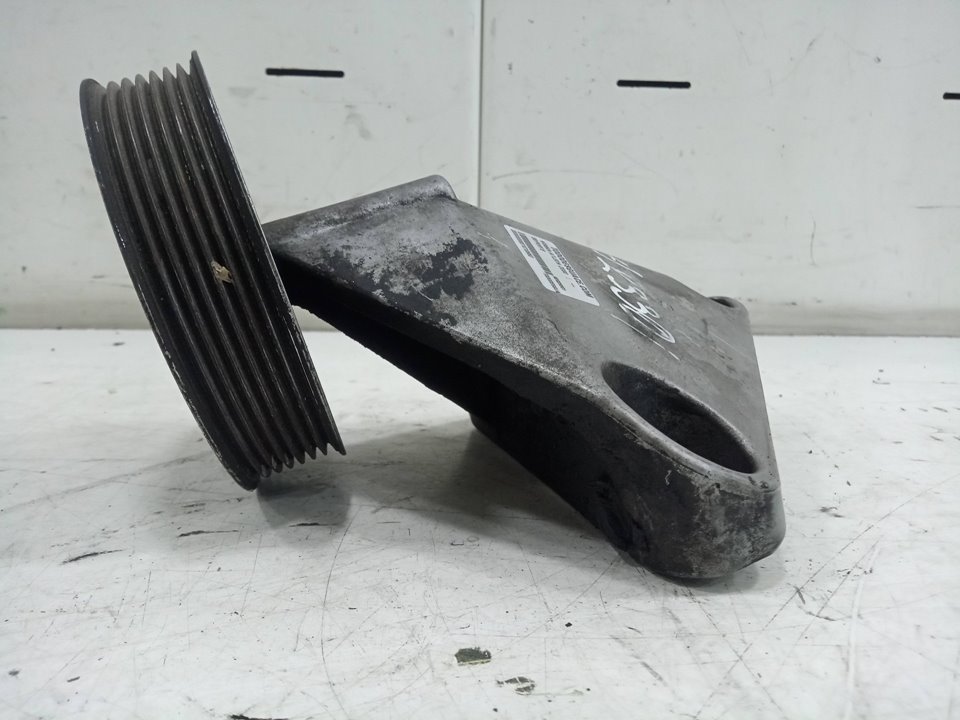 Soporte nissan atleon zd30      ...