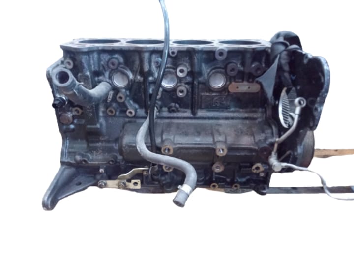 Bloque nissan atleon zd30      ...
